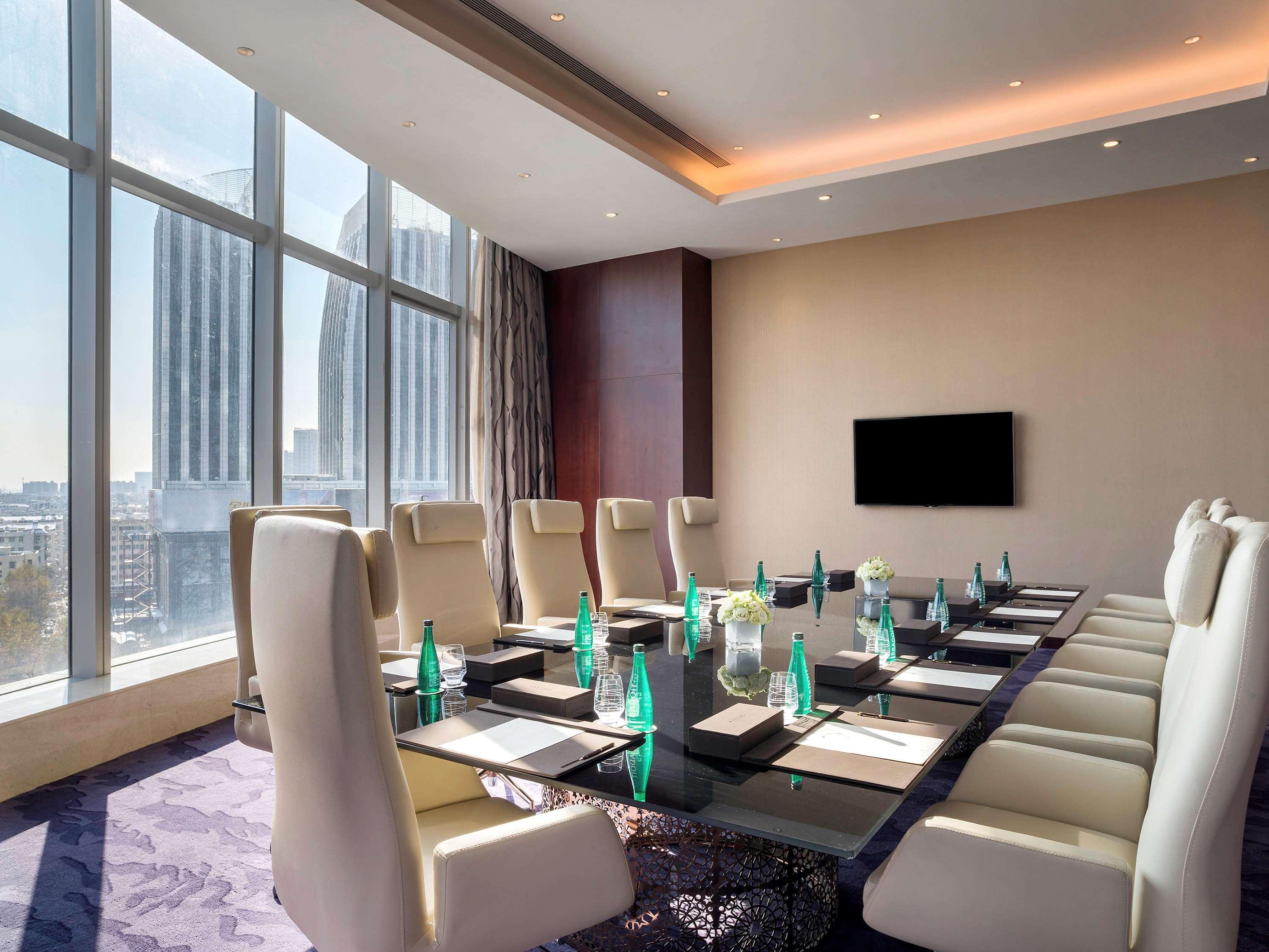 Hotel Sofitel Lianyungang Suning Esterno foto